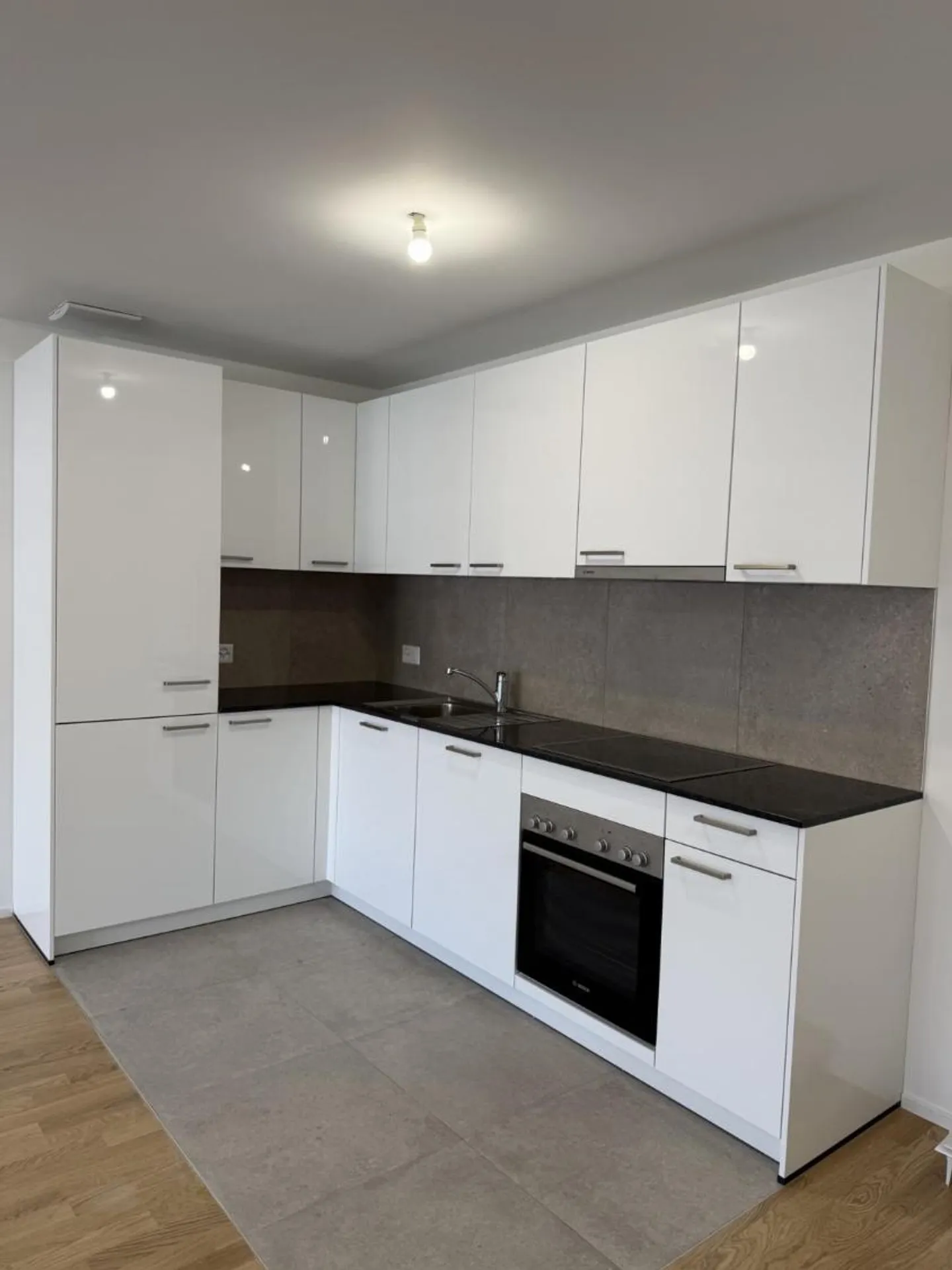 2,5-Zimmer-Wohnung - Foto 3 von 6