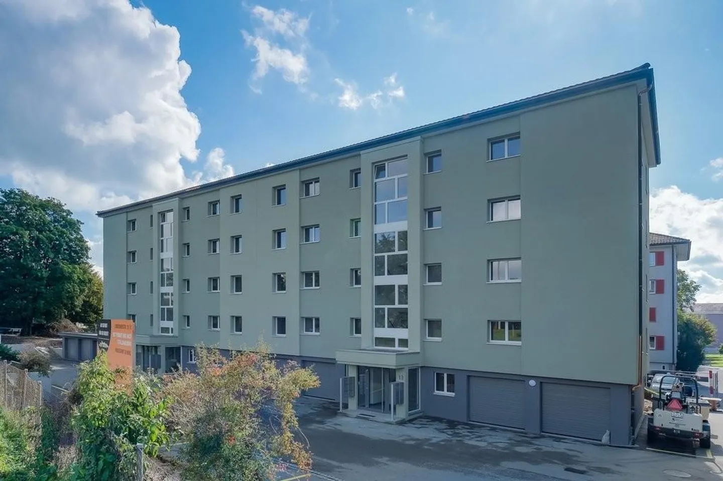 Central and bright apartment - Photo 1 of 8