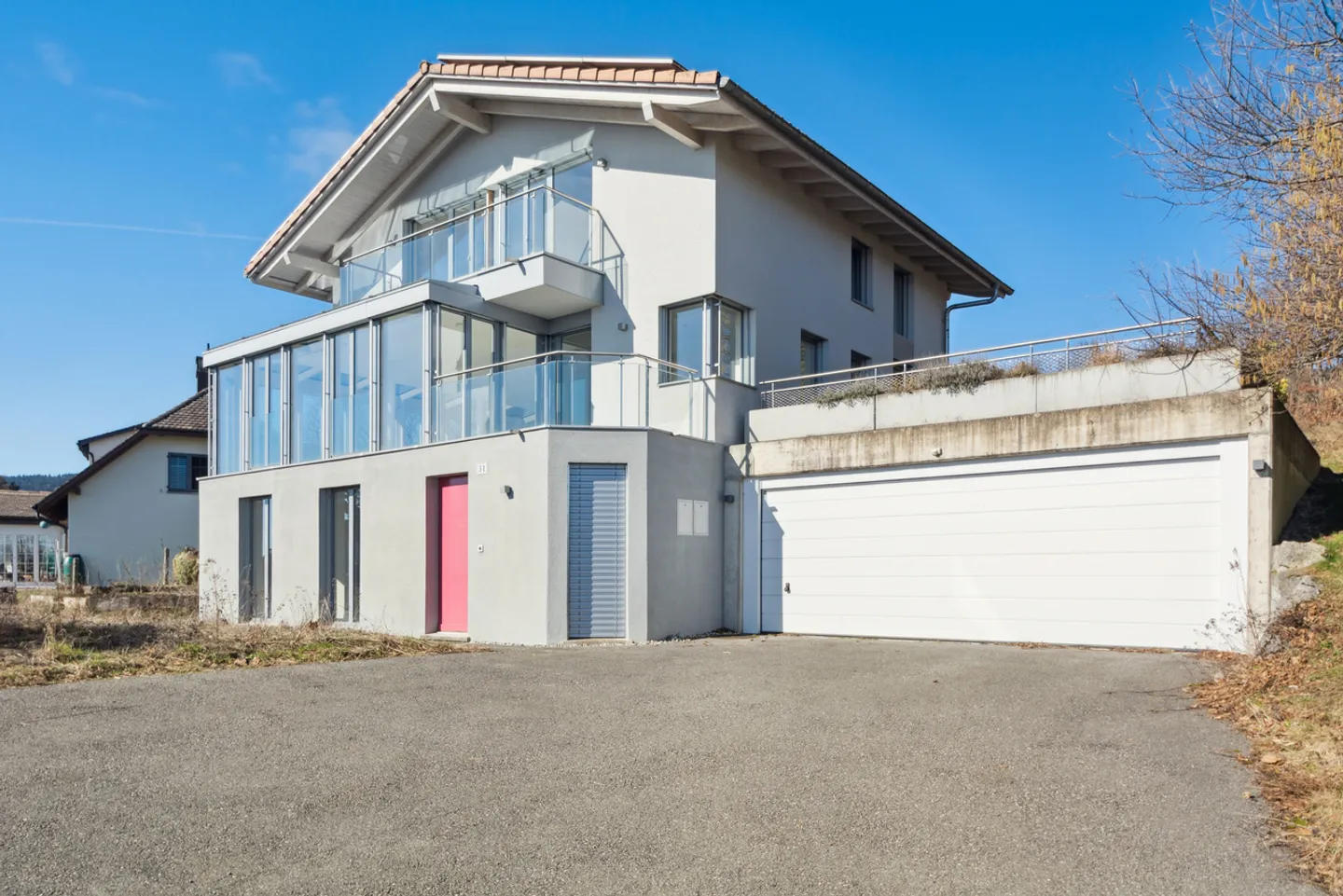 Charmantes Einfamilienhaus mit Seeblick - Foto 3 von 12