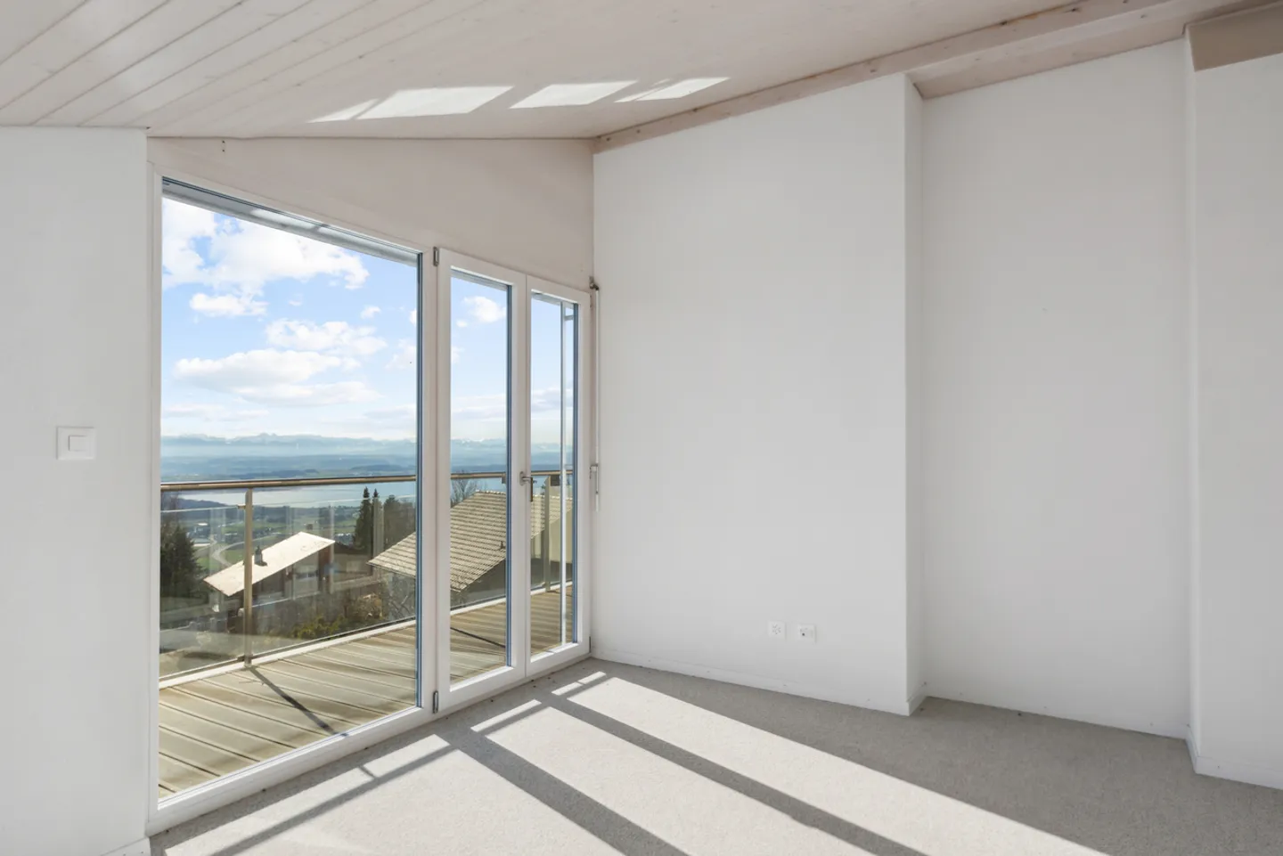 Charmantes Einfamilienhaus mit Seeblick - Foto 12 von 12