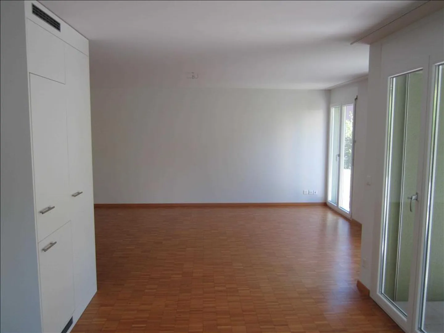 Erdgeschosswohnung mitten im Grünen - Foto 3 von 9