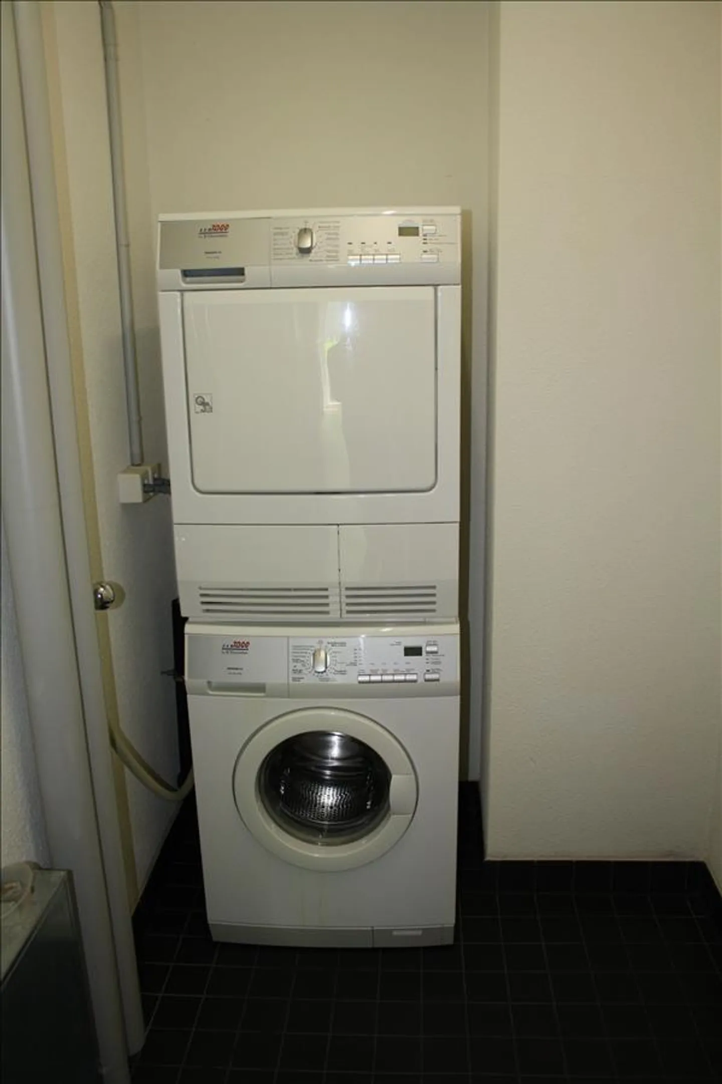 Erdgeschosswohnung mitten im Grünen - Foto 6 von 9