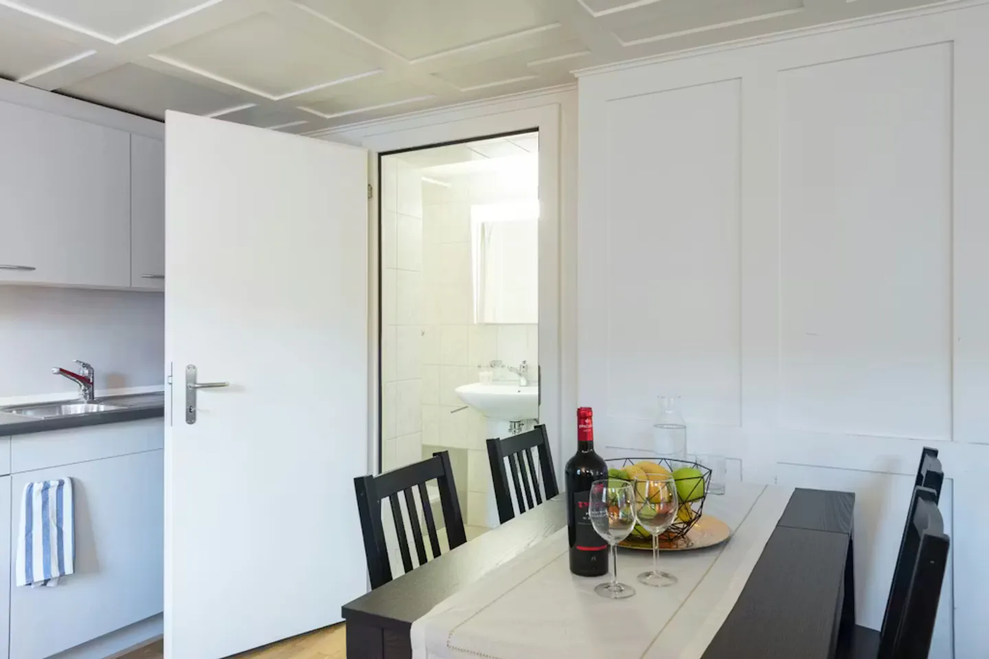 Charming Chalet in Zug - Photo 6 of 10