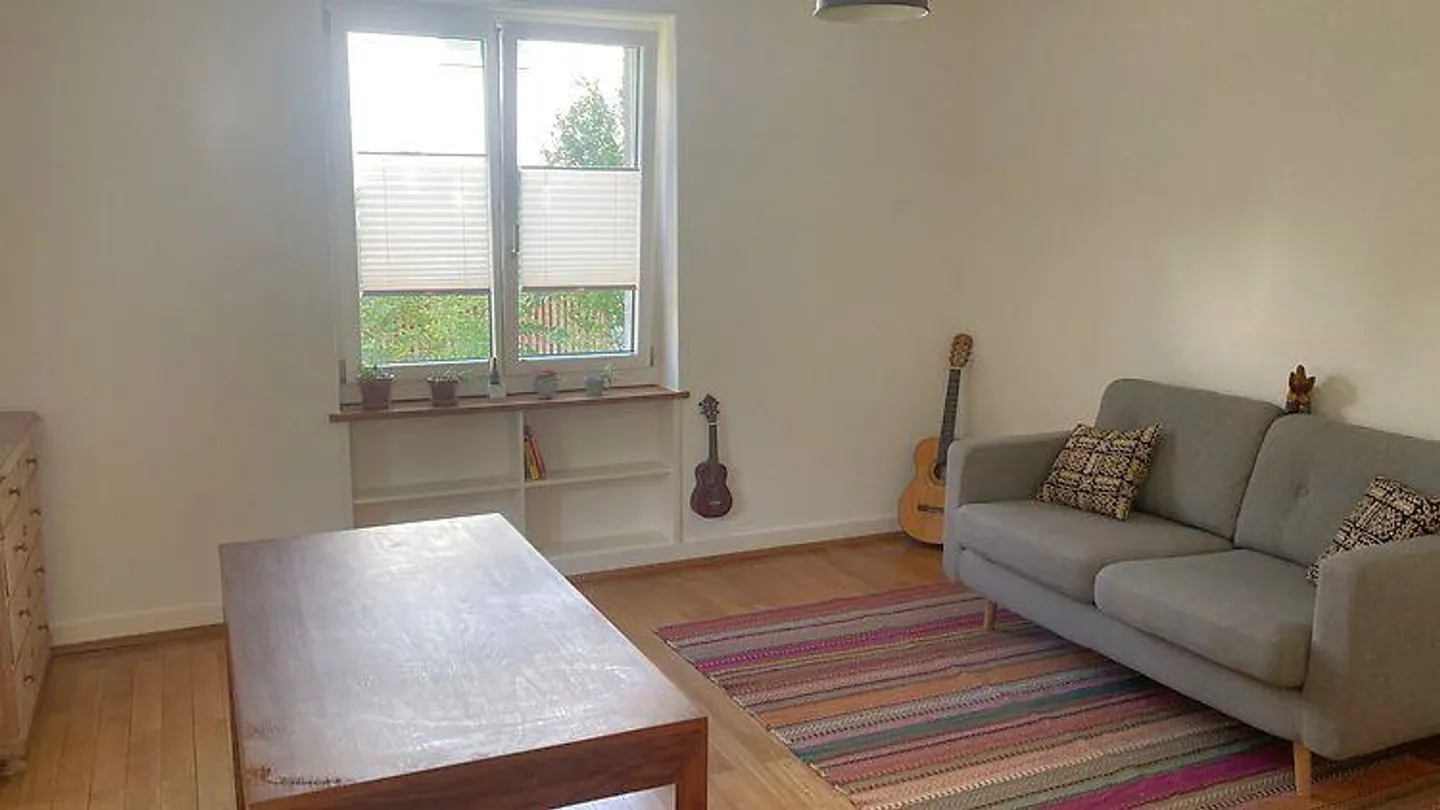 Charmante Wohnung in Chur - Foto 2 von 2