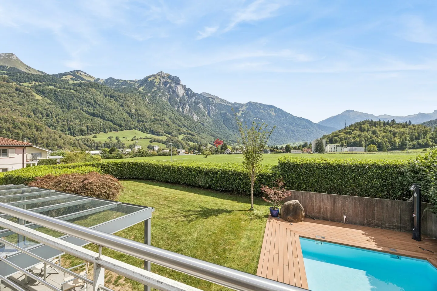 Spacious Family Home with Pool - Photo 9 of 12