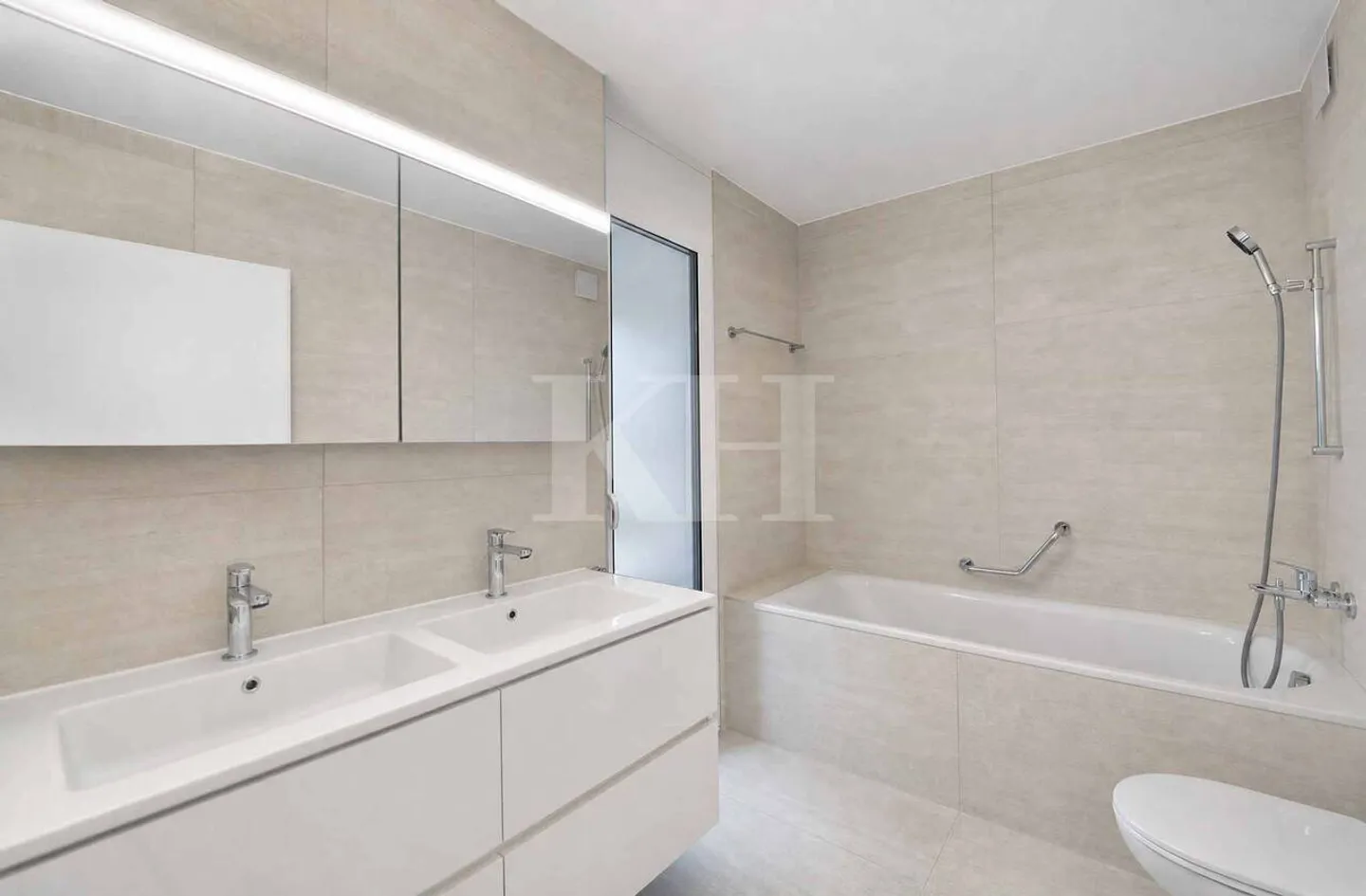 Appartamento di Lusso con Terrazza - Foto 4 di 7