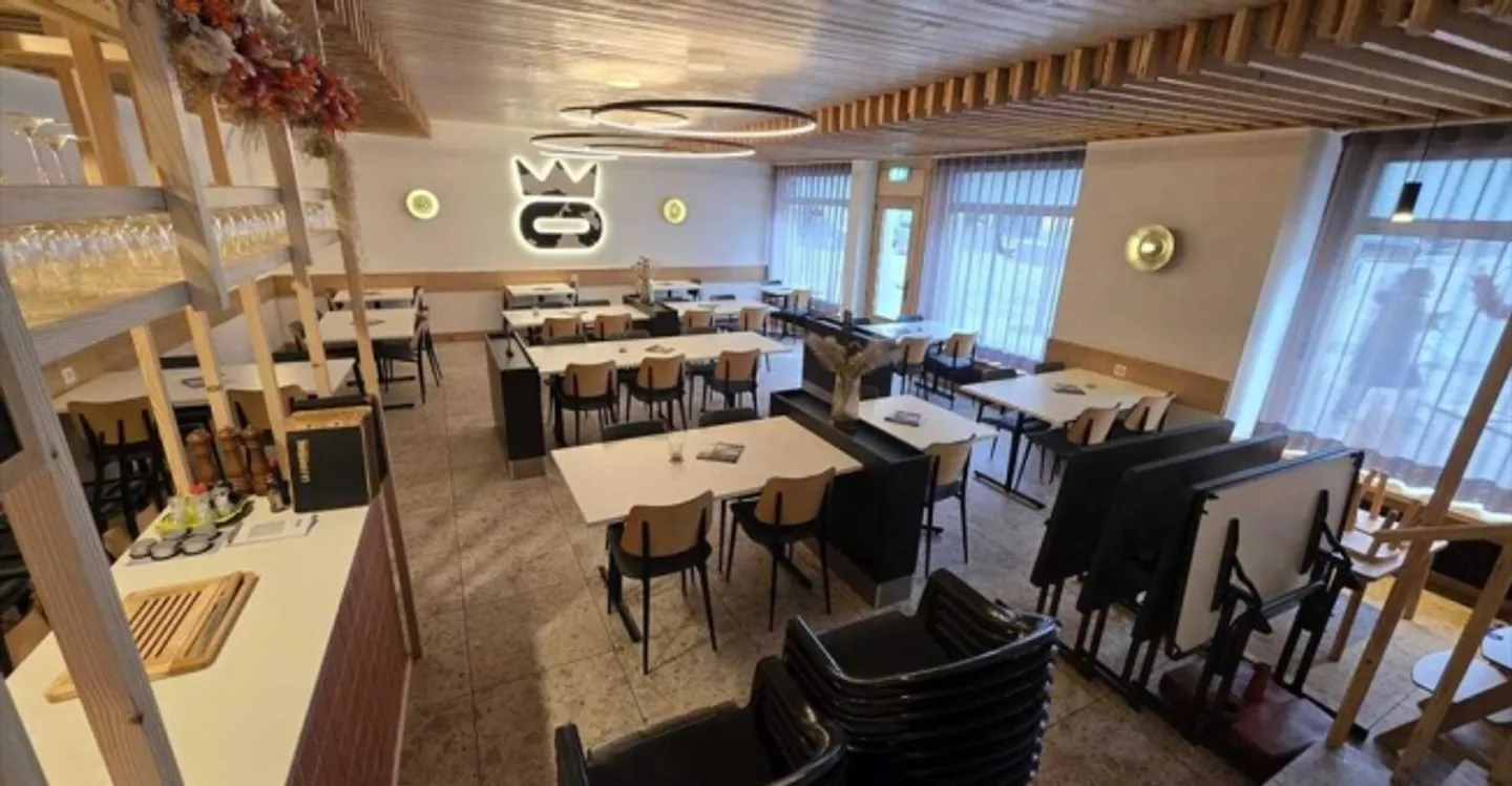 Restaurant - Photo 5 of 13