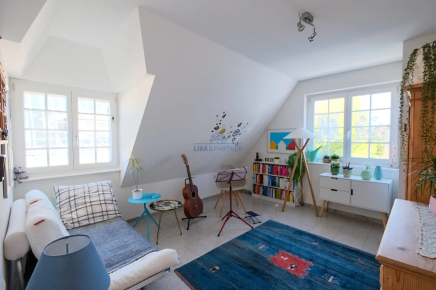 «Charme und Komfort vereint, Ihr grosszügiges Zuhause im Grünen» - Foto 9 von 13