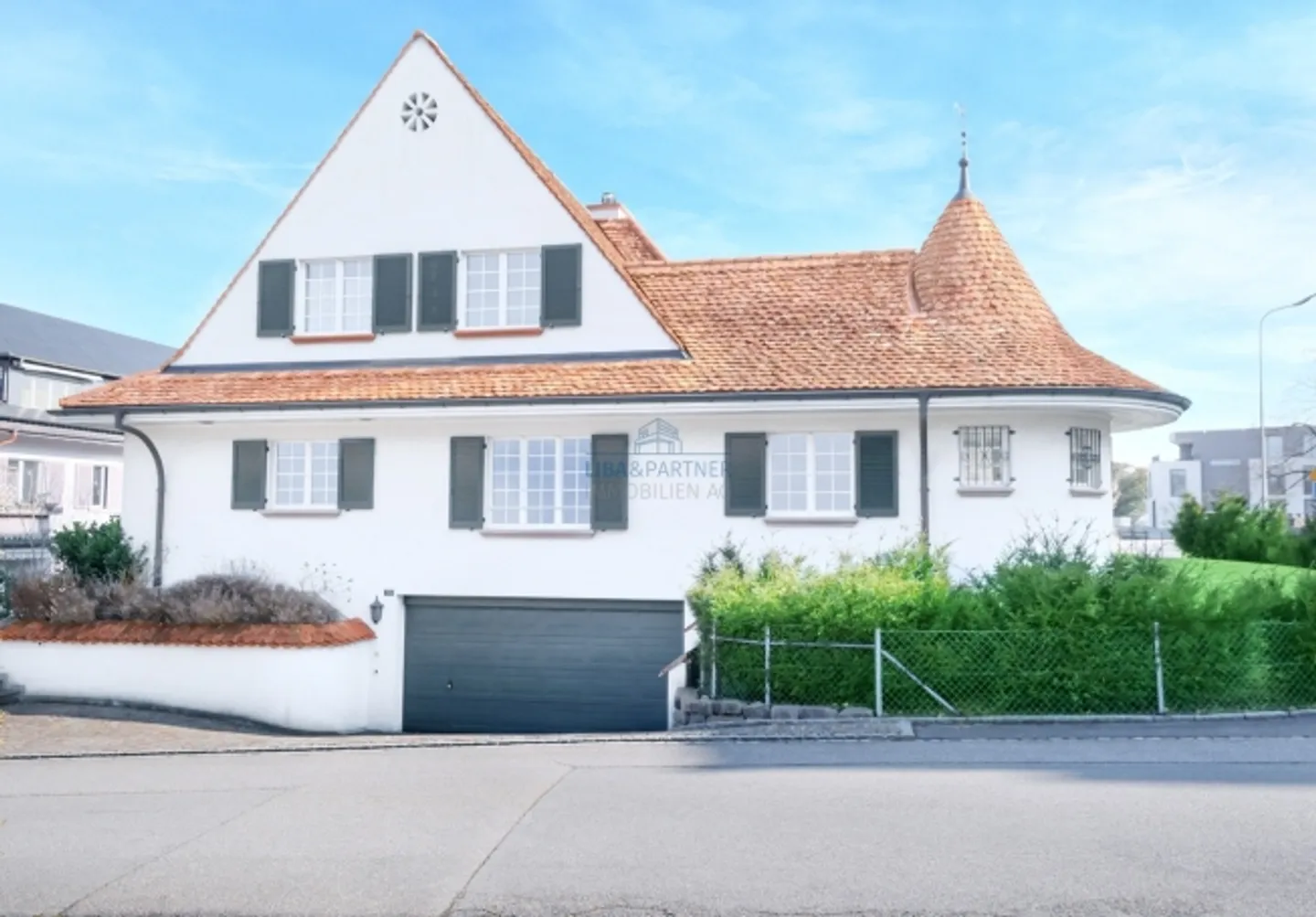 «Charme und Komfort vereint, Ihr grosszügiges Zuhause im Grünen» - Foto 13 von 13