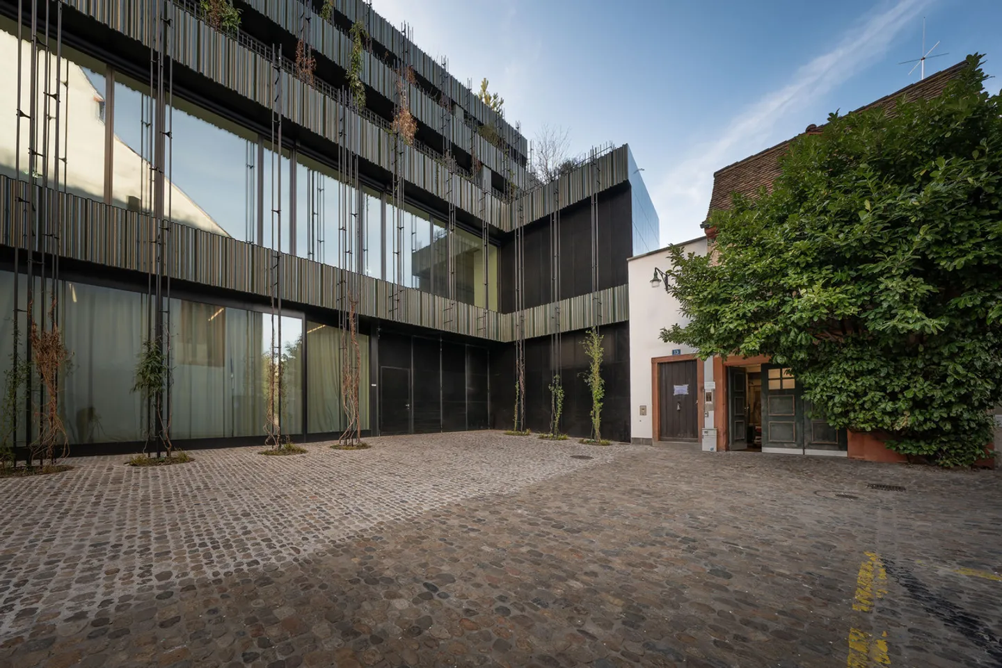 Retail space with display window in prime location between the Rhine and the marketplace - Photo 13 of 13
