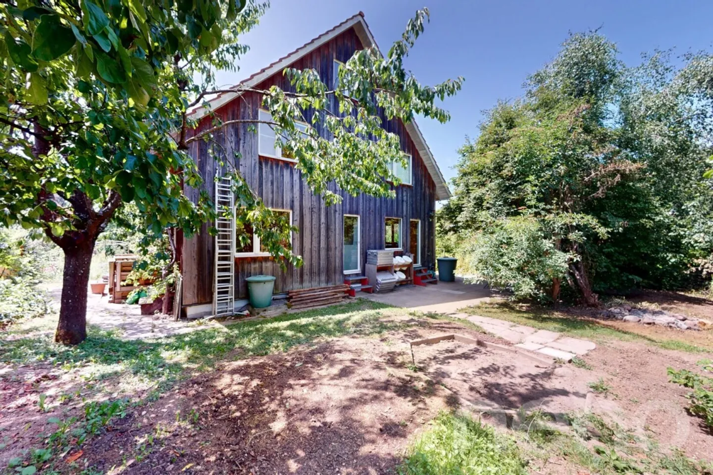 Geräumiges Familienhaus mit Garten - Foto 12 von 13