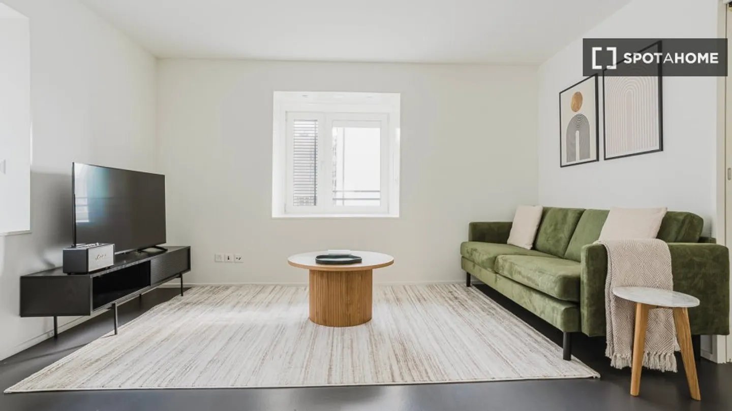 Appartement Charmant à Zurich - Photo 2 sur 13