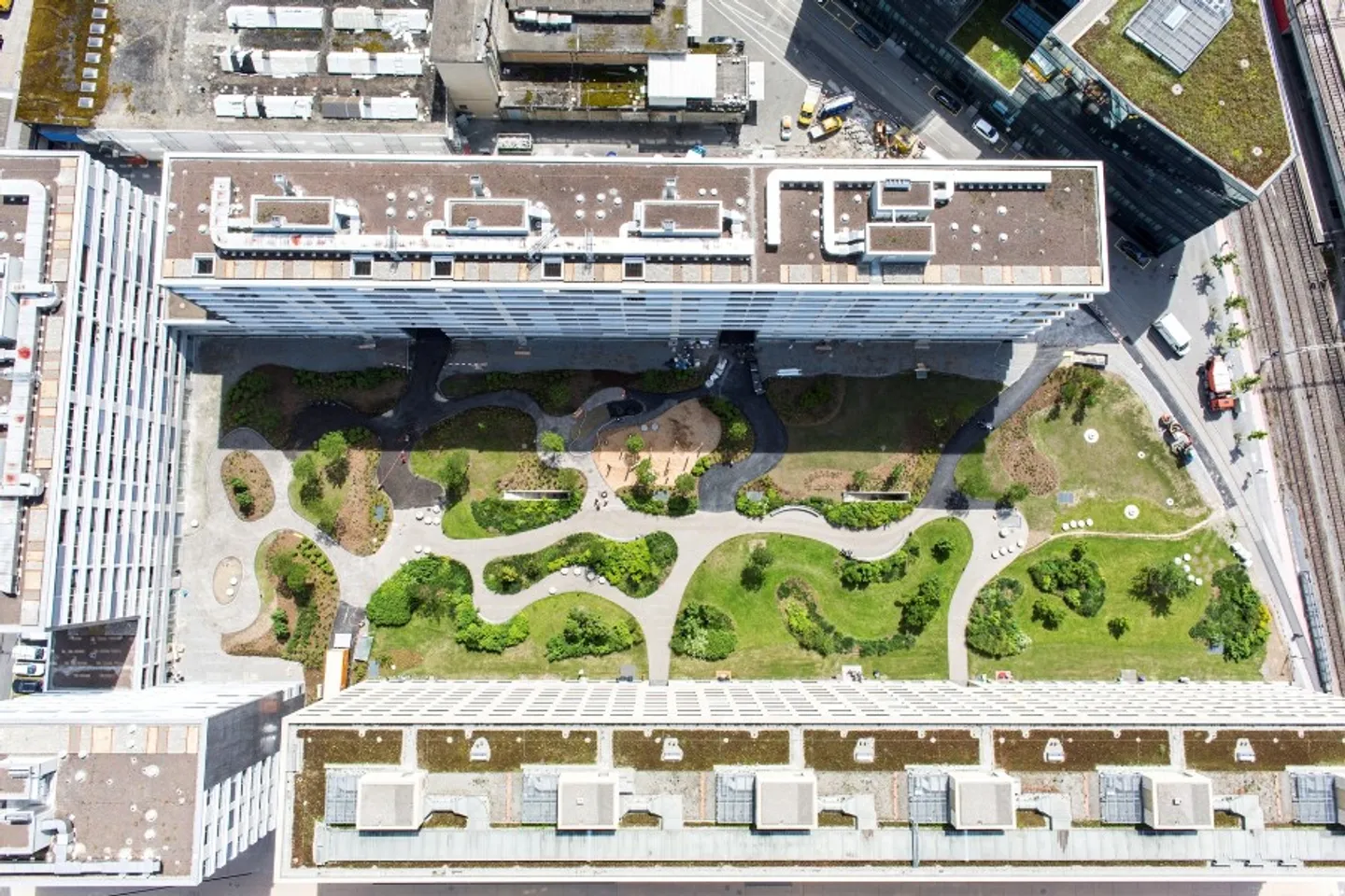 «Einstellplätze in unmittelbarer Nähe des Prime Towers» - Foto 2 von 2