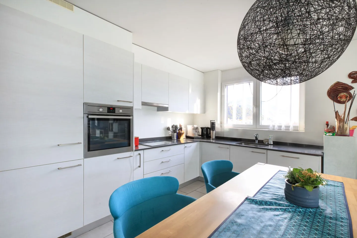 LOSONE - Appartement moderne au dernier étage - Photo 4 sur 11