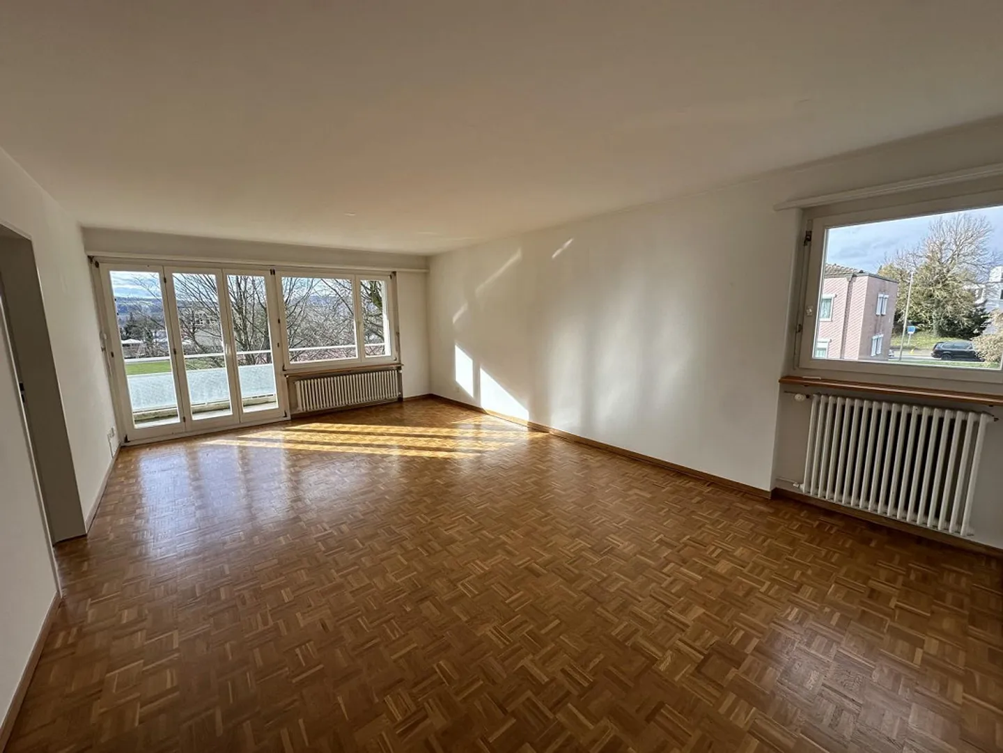 Geräumige Wohnung bei Dietlikon - Foto 3 von 6