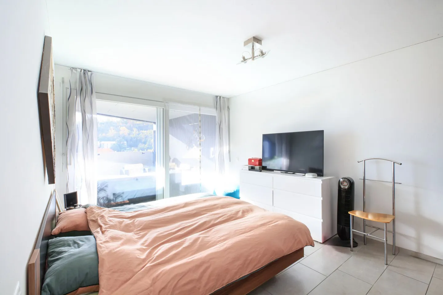 LOSONE - Appartement moderne au dernier étage - Photo 6 sur 11