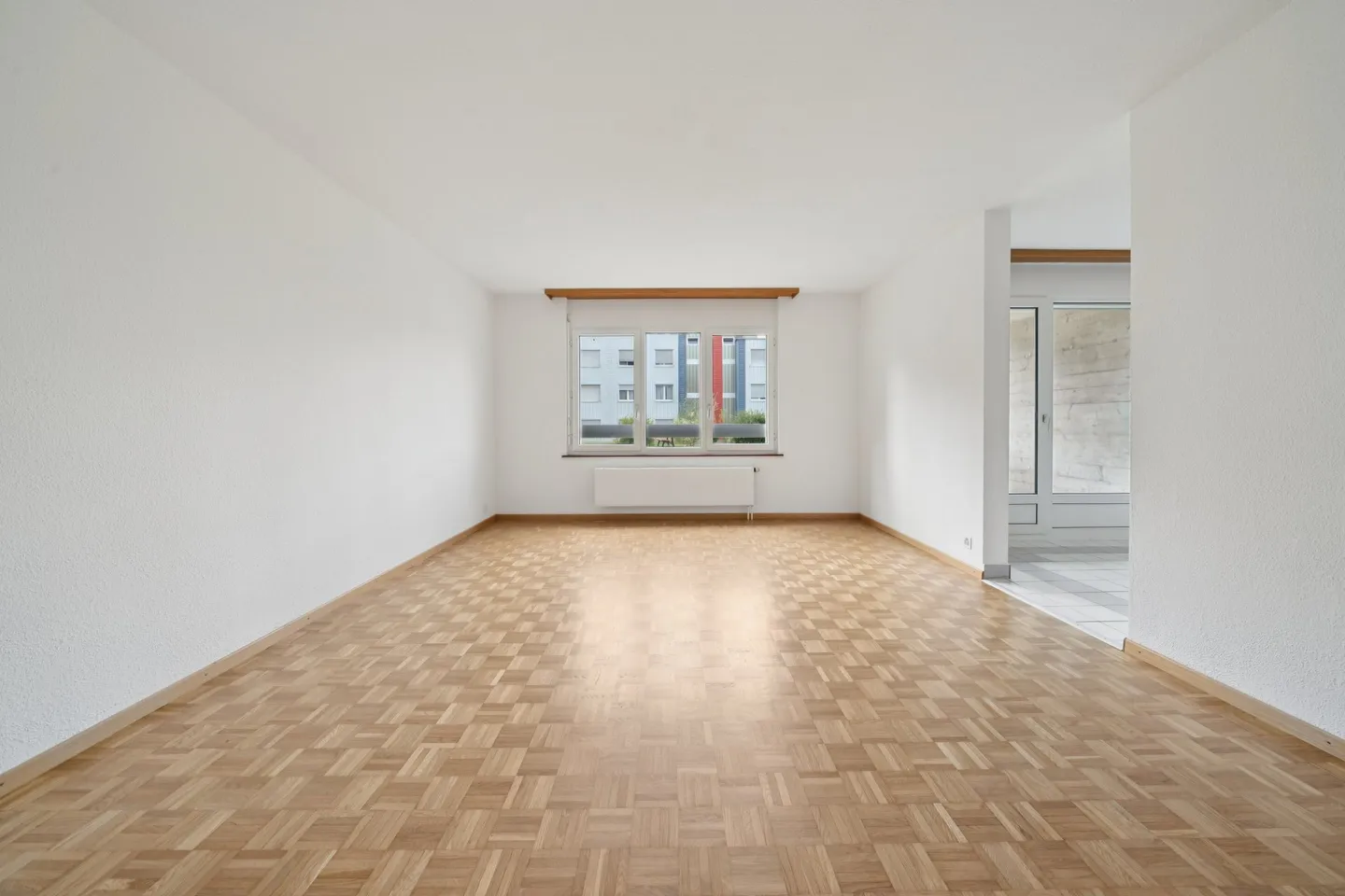 Bell'appartamento di 4.5 locali situato a La Chaux-de-Fonds - *Nessuna cauzione richiesta* - Foto 3 di 13