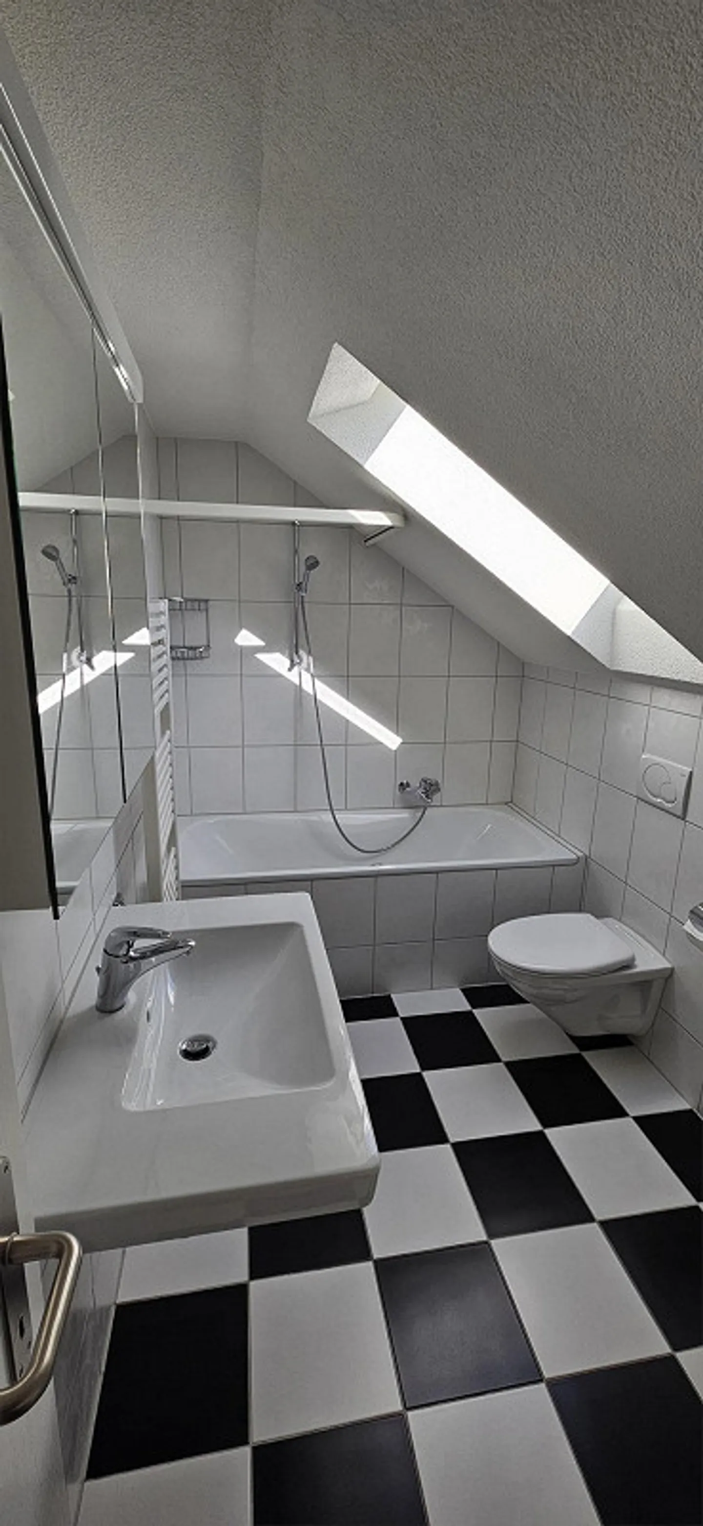 Frisch renovierte 2,5 Zimmer Wohnung - Foto 5 von 12