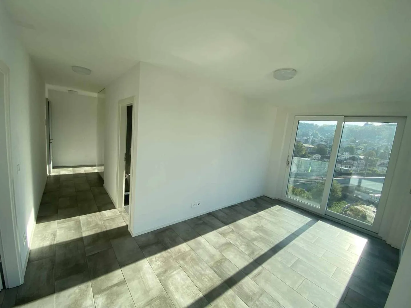Modernes 2.5-Zimmer-Apartment - Foto 8 von 12