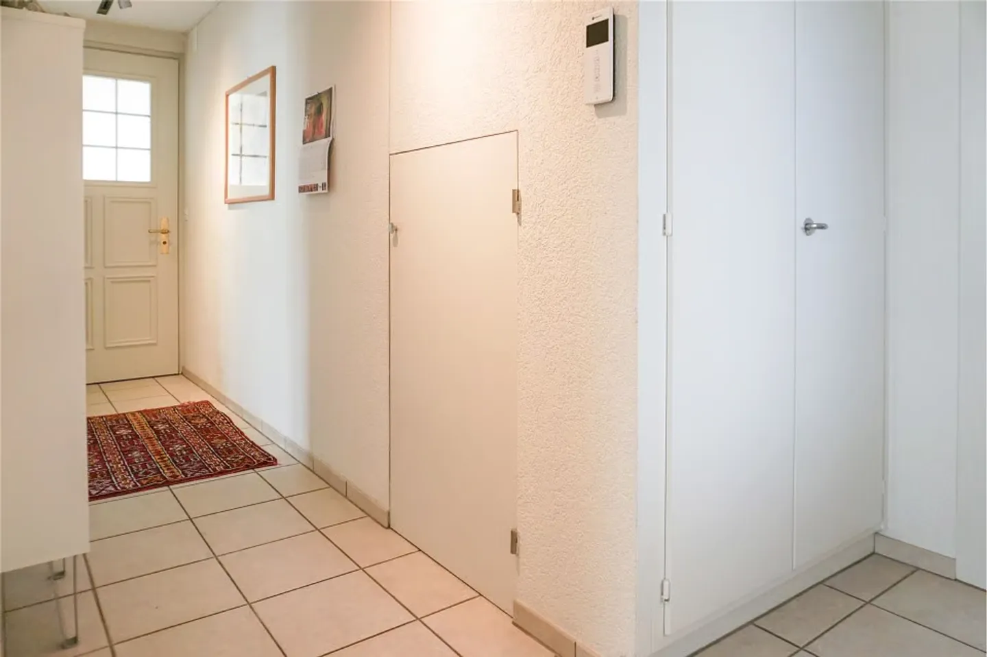 Vielseitiges Dreiparteienhaus mit Garten und attraktiven Nutzungsmöglichkeiten - Foto 5 di 13