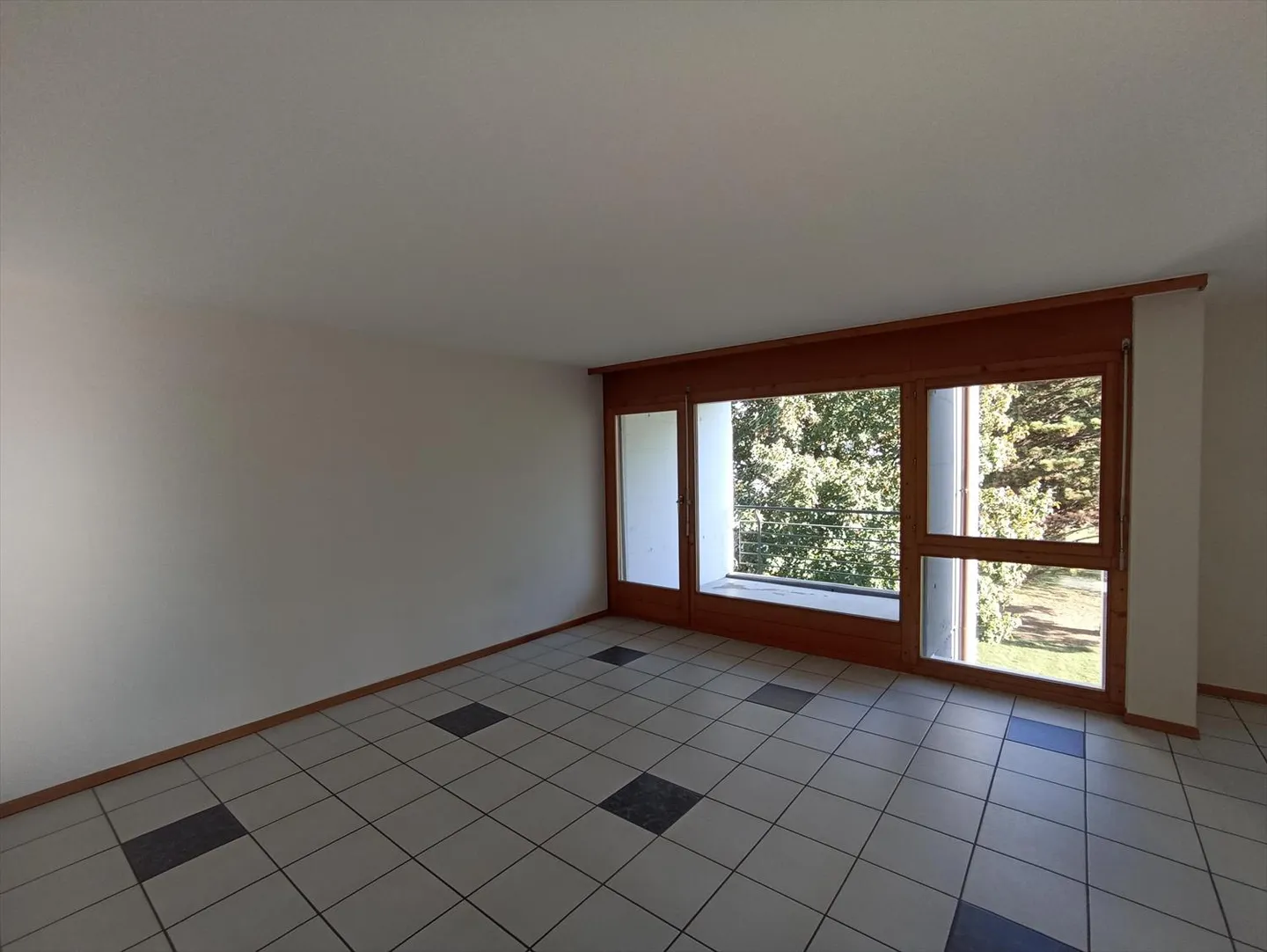 Appartamento 4 locali - Foto 2 di 7