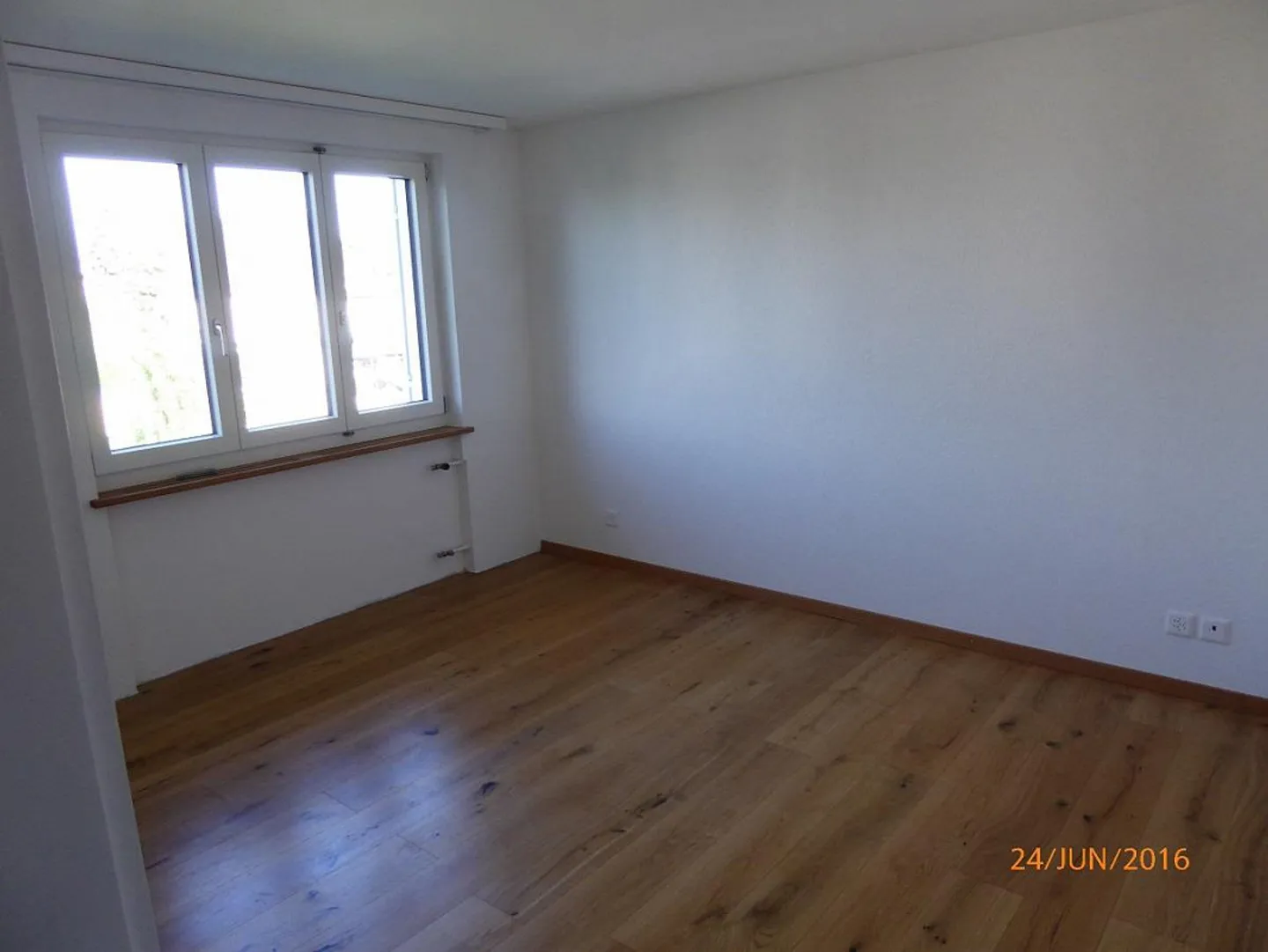 Appartement 2 pièces lumineux, ensoleillé et calme avec vue sur la verdure - Photo 4 sur 7