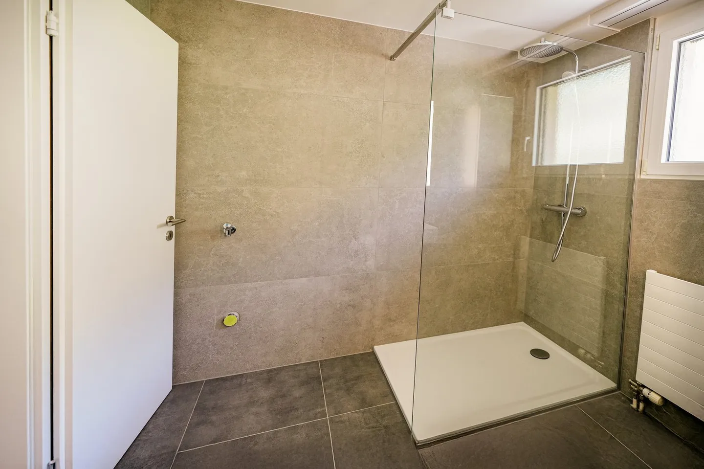 Appartamento 3.5 stanze ristrutturato e soleggiato - Foto 6 di 13