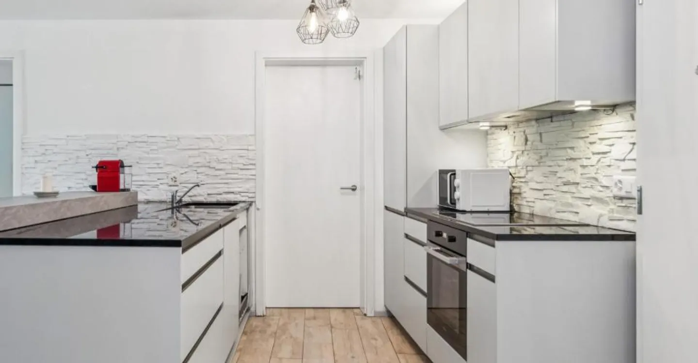 Zu besichtigen! Charmante 4 1/2-Zimmer-Wohnung im Herzen von Blonay. - Foto 5 von 10