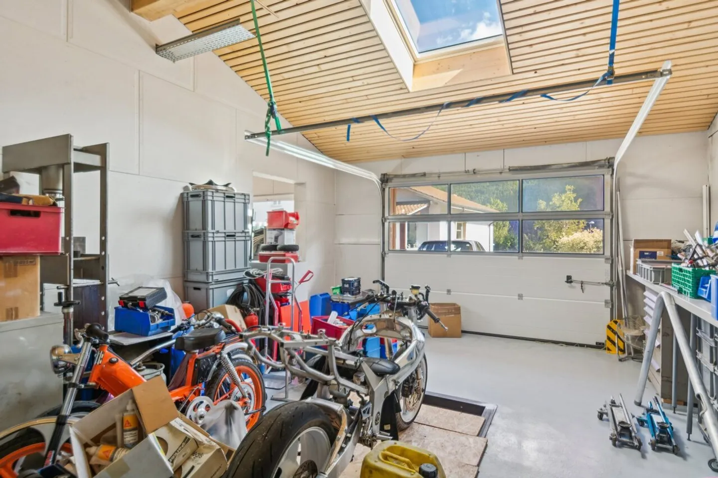 Excellente opportunité, maison à terminer, grand potentiel - Photo 10 sur 17