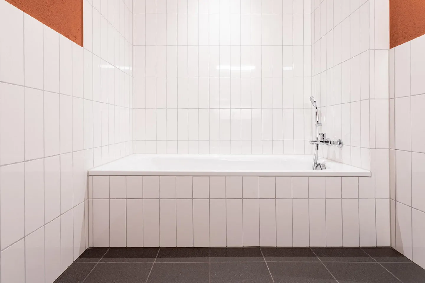 Appartamento mansardato di 4,5 stanze con grande soffitta - Foto 2 di 8