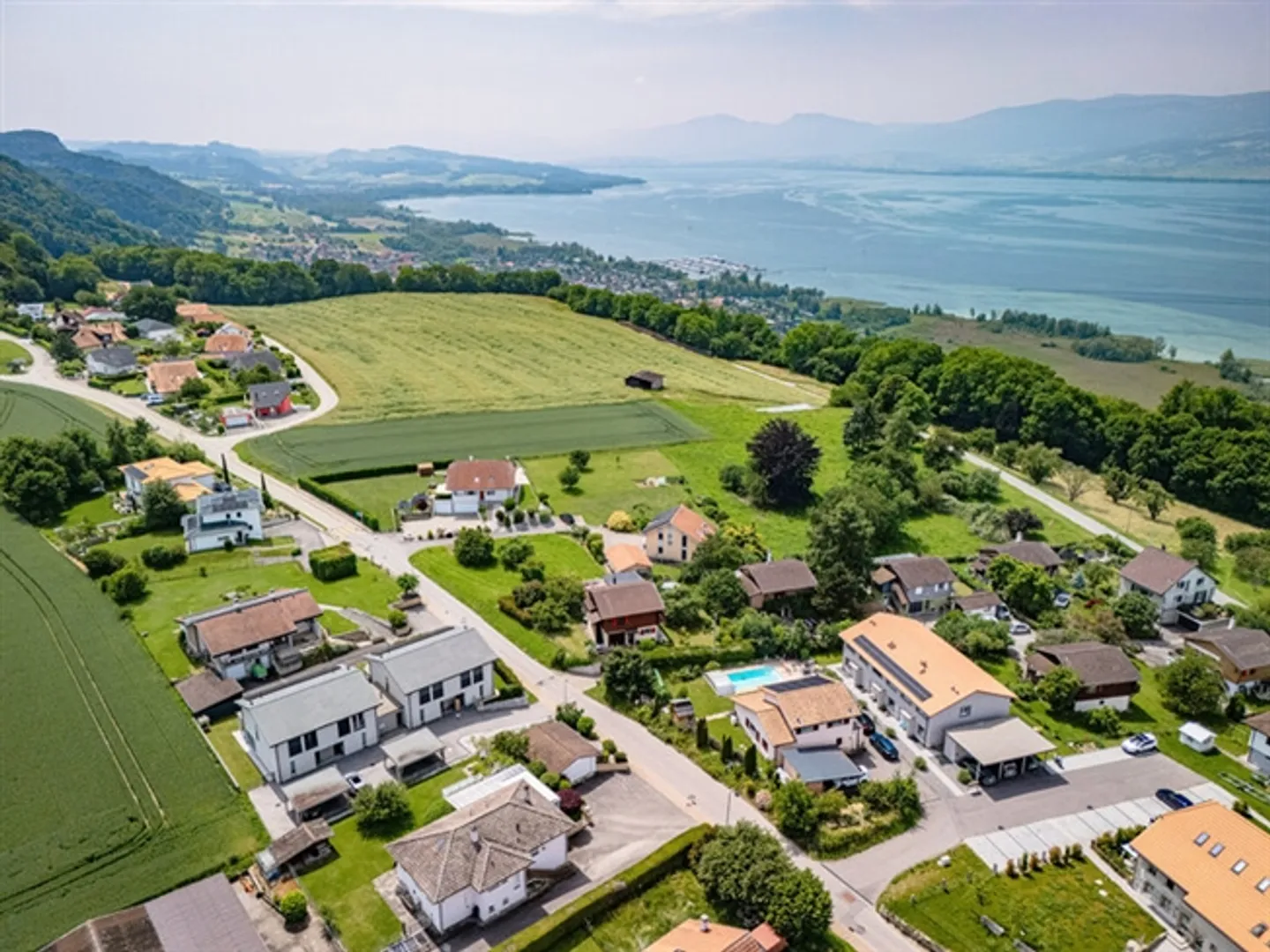 729 m² Building Land at Lake Neuchâtel - Photo 7 of 8