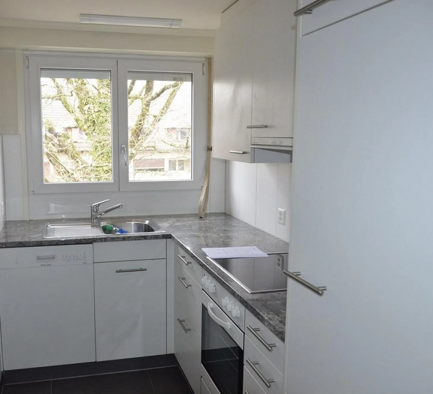 Appartement sous les combles de 2,5 pièces - Photo 1 sur 6