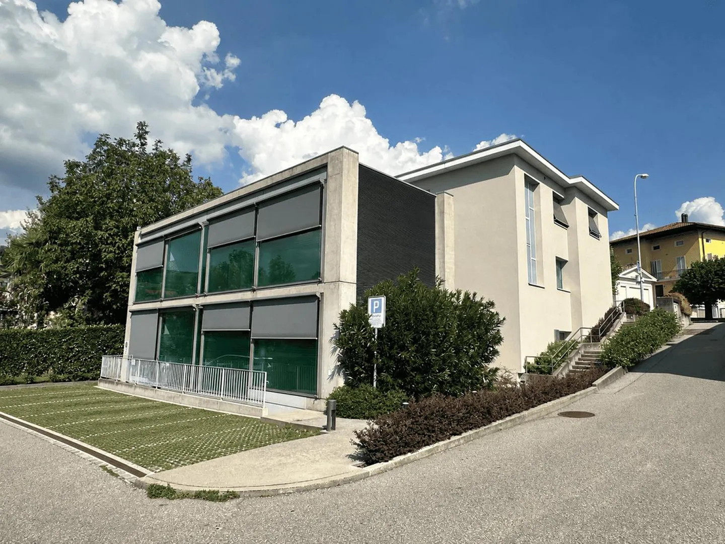 INTERESTING INCOME PROPERTY IN COLDRERIO - Photo 7 of 7