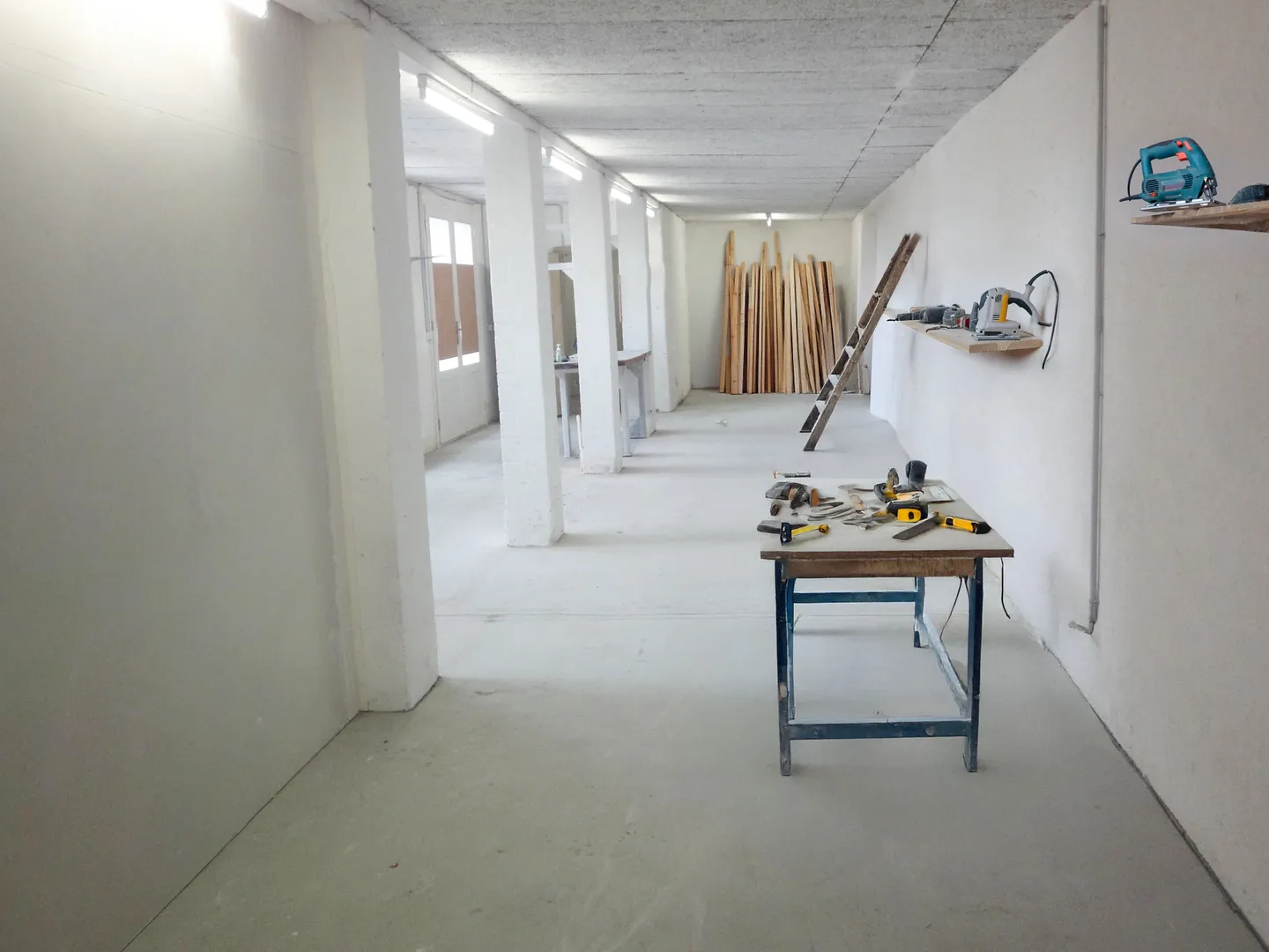 Ottimo commercio/ufficio/laboratorio/magazzino in centro - Foto 1 di 3