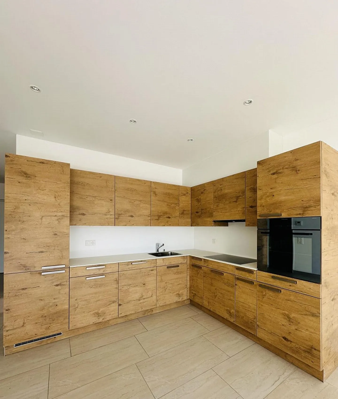 Attique à vendre - Photo 2 sur 17