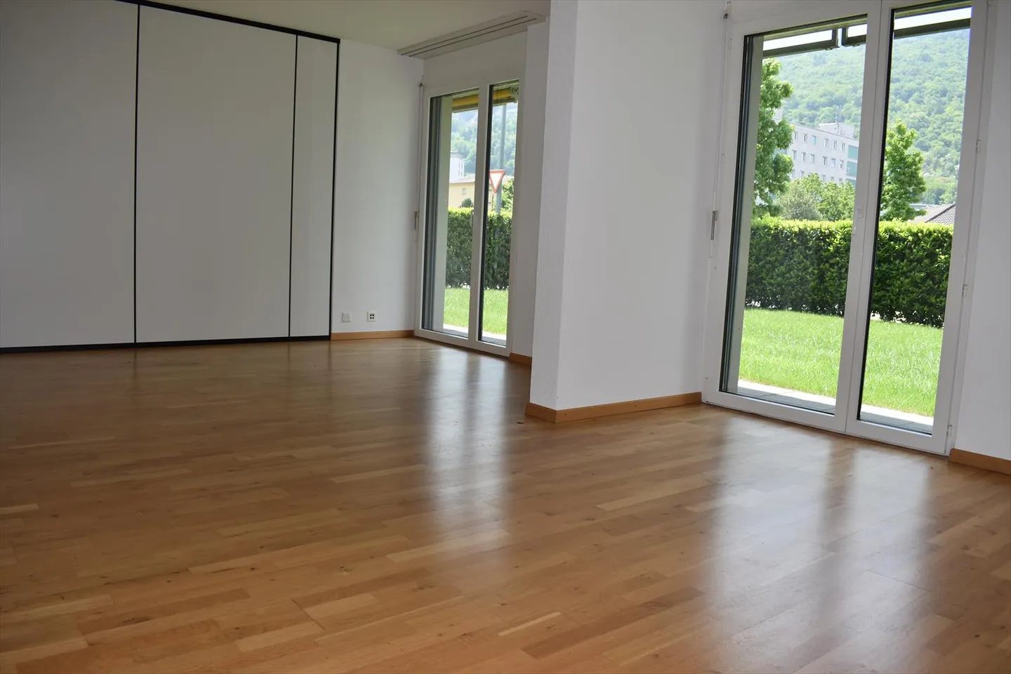 Handel 4.5 Zimmer - Foto 4 von 6
