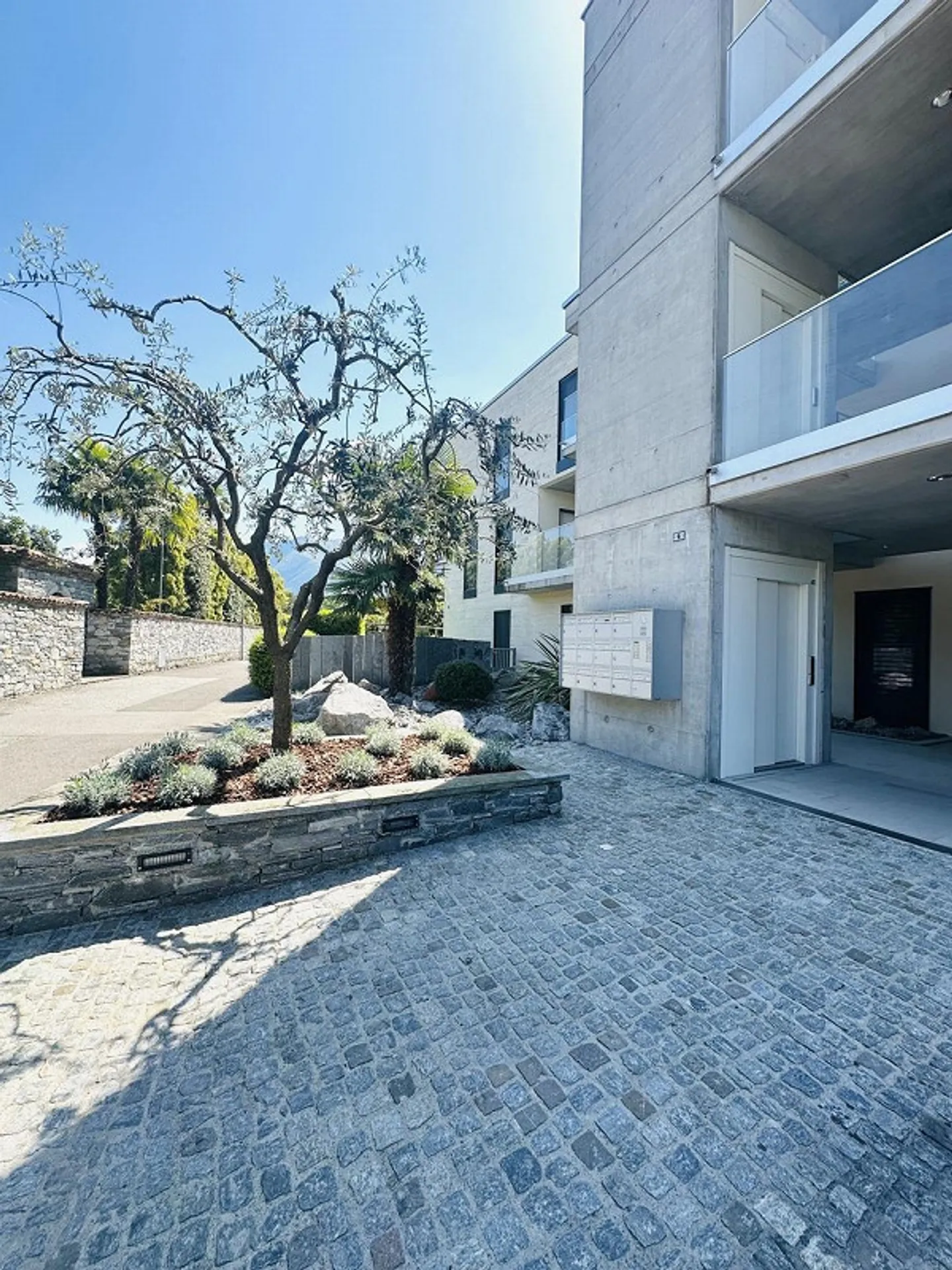 Attique à vendre - Photo 13 sur 17