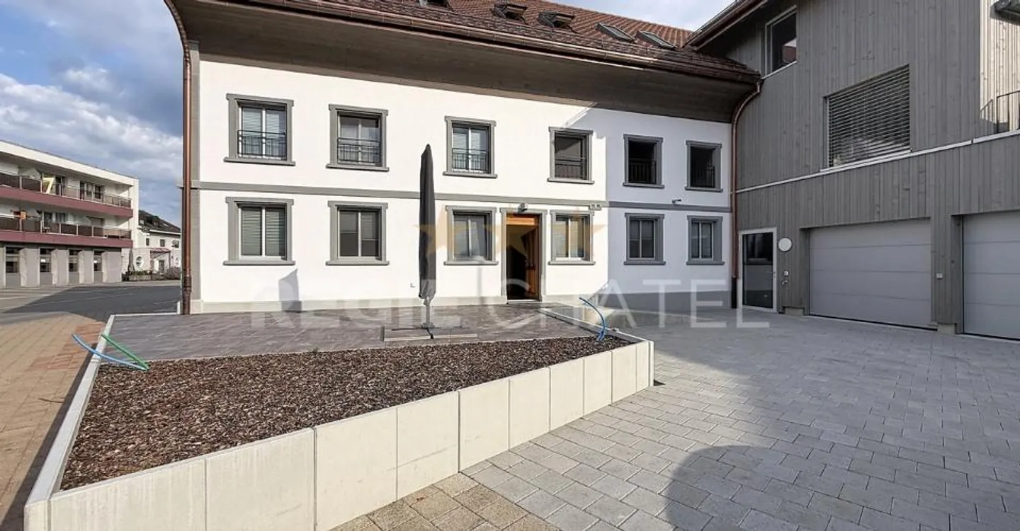 Charmant appartement de 2,5 pièces au coeur du village - Foto 1 von 7