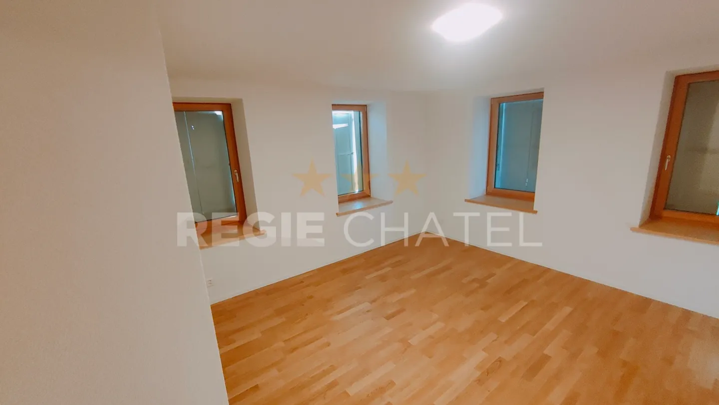 Appartamento duplex di 4 stanze al piano terra - Foto 11 di 20