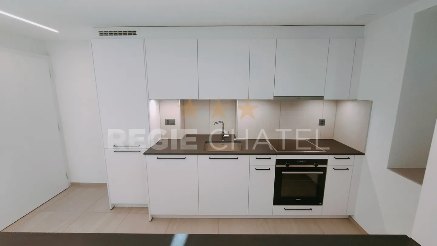 Appartamento duplex di 4 stanze al piano terra - Foto 12 di 20