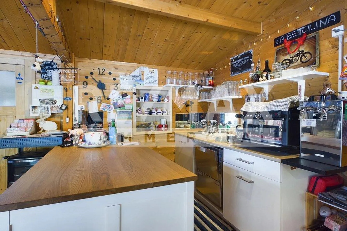 Commercial space for sale in the beautiful Val Calanca - Photo 5 of 13