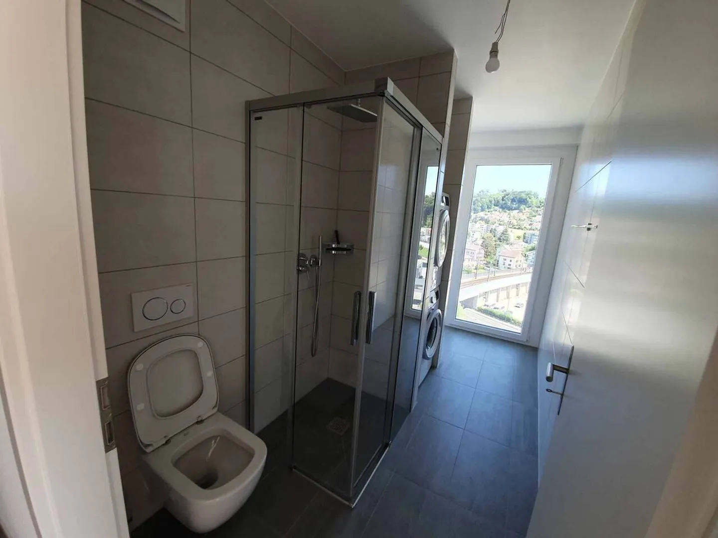 Modernes 2.5-Zimmer-Apartment - Foto 7 von 13