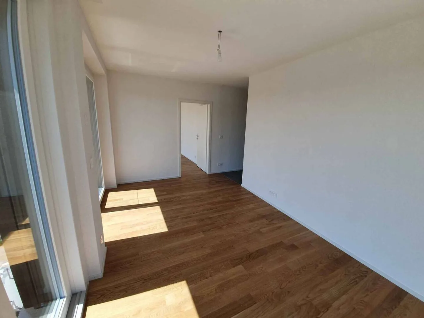 Modernes 2.5-Zimmer-Apartment - Foto 11 von 13