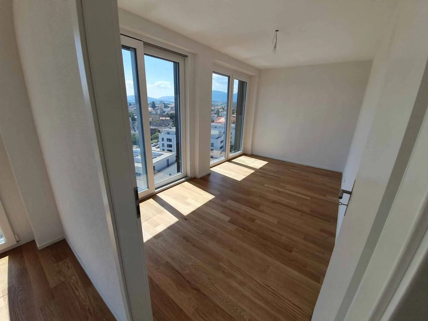 Modernes 2.5-Zimmer-Apartment - Foto 12 von 13