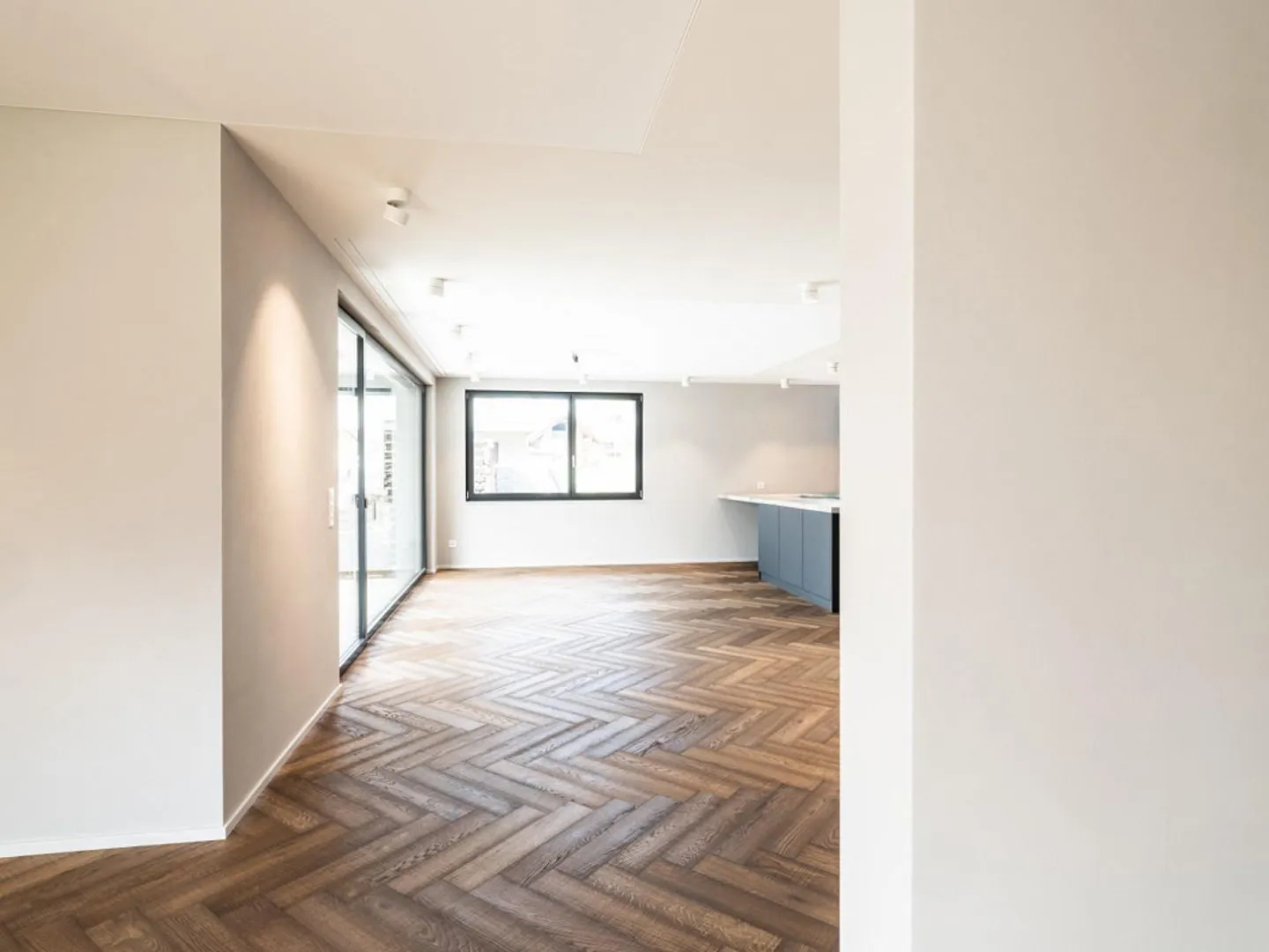 Appartement exclusif de 3,5 pièces dans un immeuble neuf - 90 m2 (images d'exemple) - Photo 10 sur 15