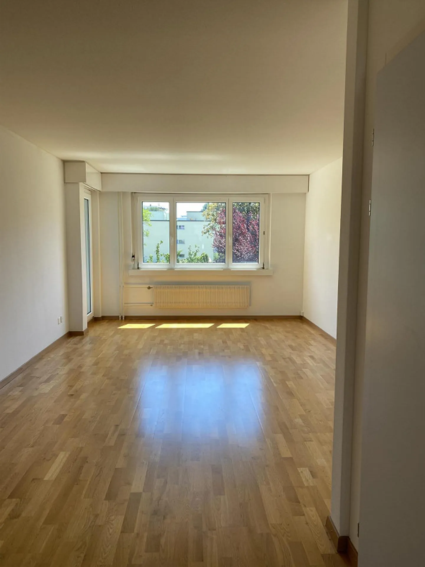 Geräumige Wohnung in zentraler Lage - Foto 2 von 6