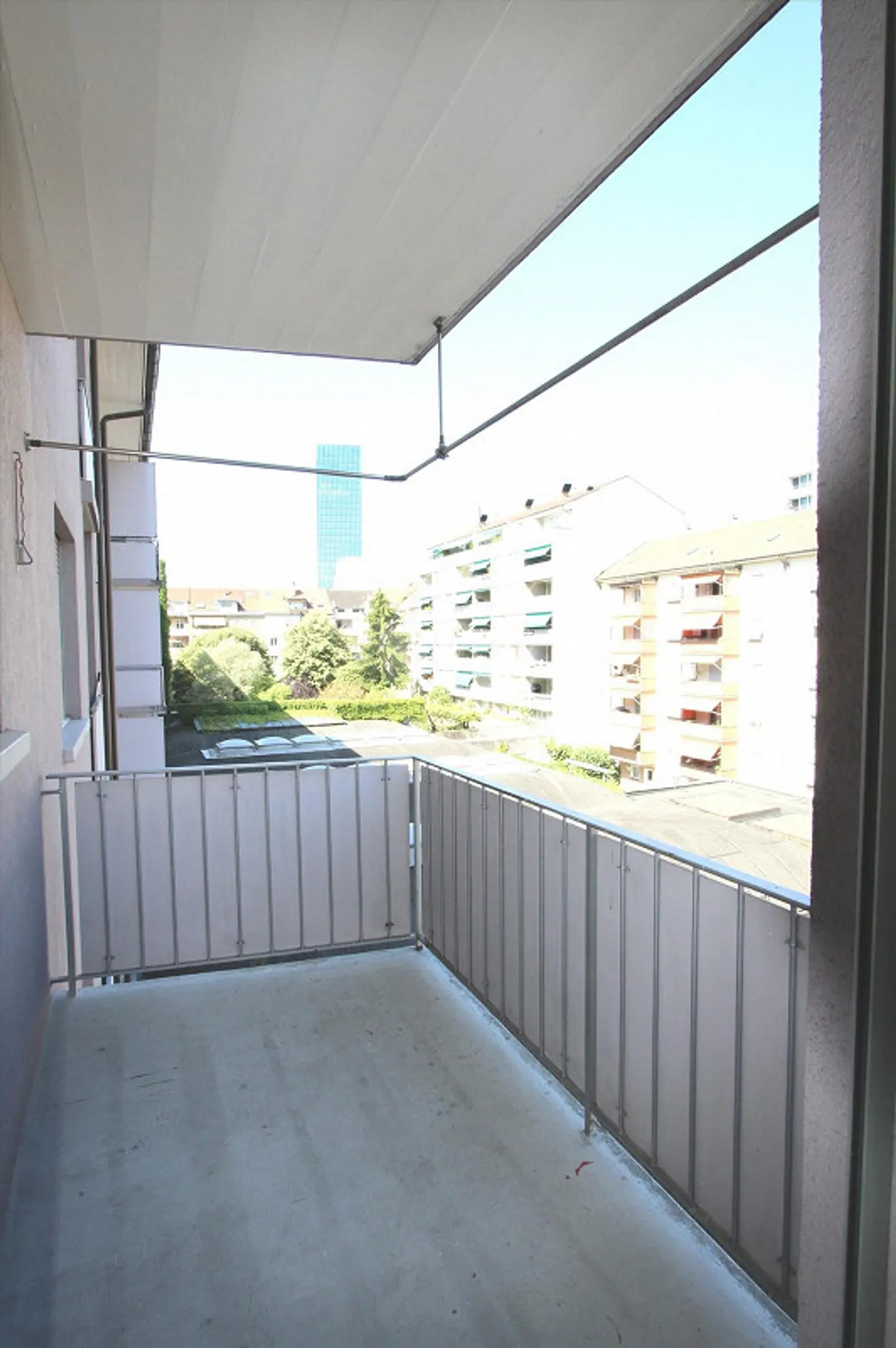 Living near the Badischer Bahnhof - Photo 5 of 6