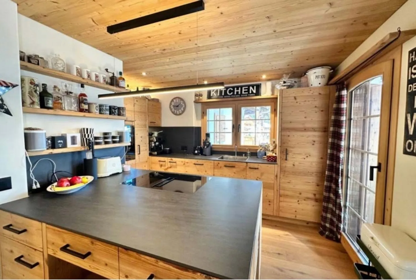 Maisonette moderna di 5,5 stanze con garage sotterraneo, Laax - Foto 5 di 11