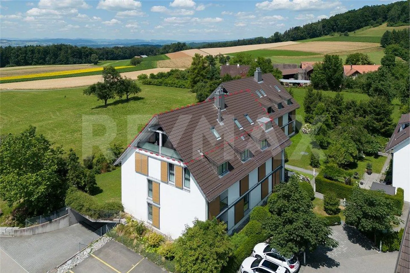 High Standard in the 3 ½-Room Minergie Maisonette Apartment - Photo 1 of 12