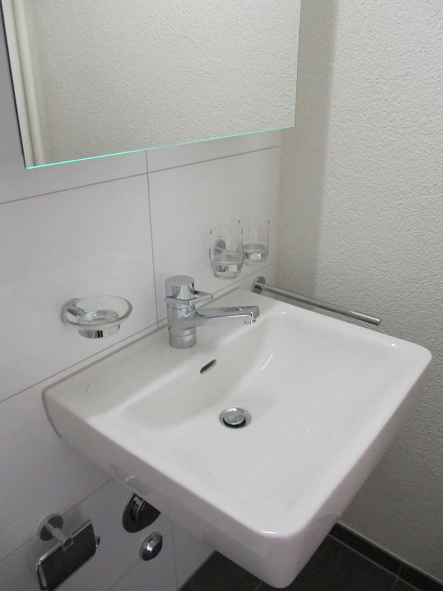 Appartamento centrale di 2,5 stanze con balcone - Foto 6 di 8